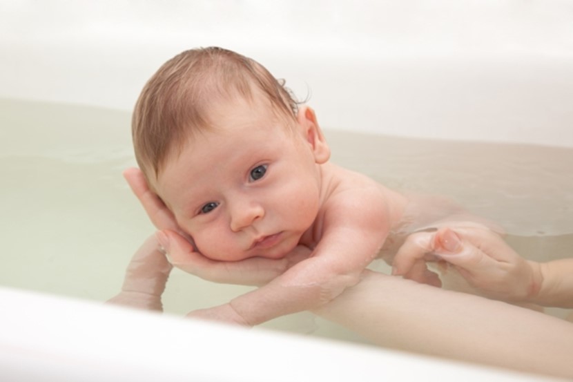 Dorothy Waide's Guide To Bathing A Newborn