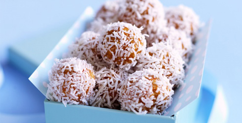 Make someone happy: apricot coconut balls...