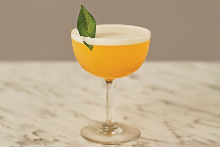 Blossom - A Seedlip Grove cocktail