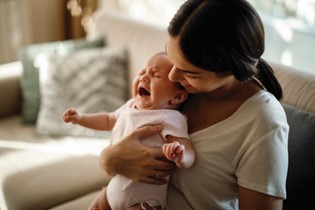 How do you know if your baby has reflux or colic?