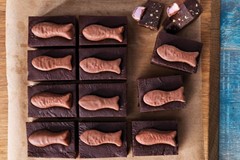 Recipe: Chocolate fish slice